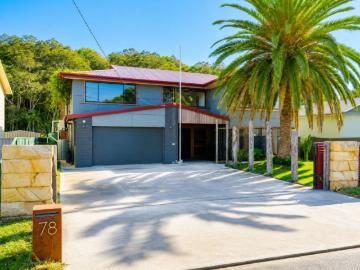 Coastal Living Just Moments from the Beach