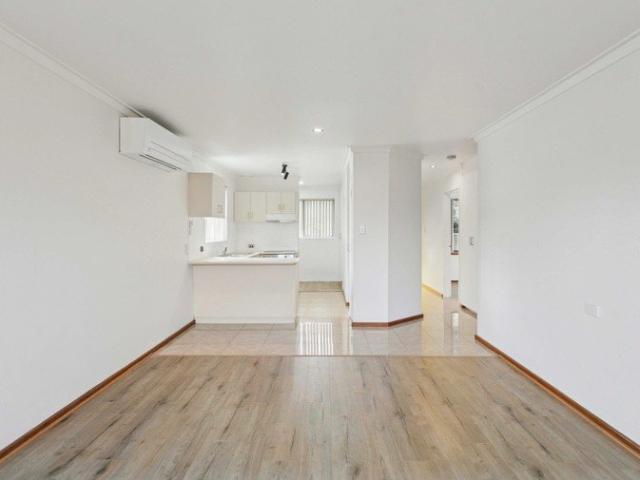 Coastal Living Meets Urban Convenience!