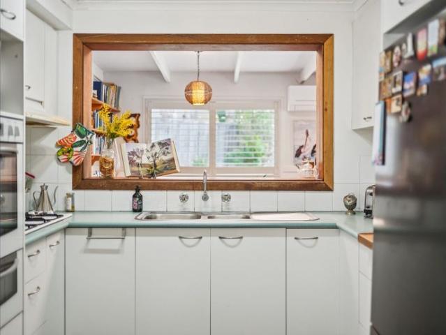Coastal Living Meets Comfort & Charm