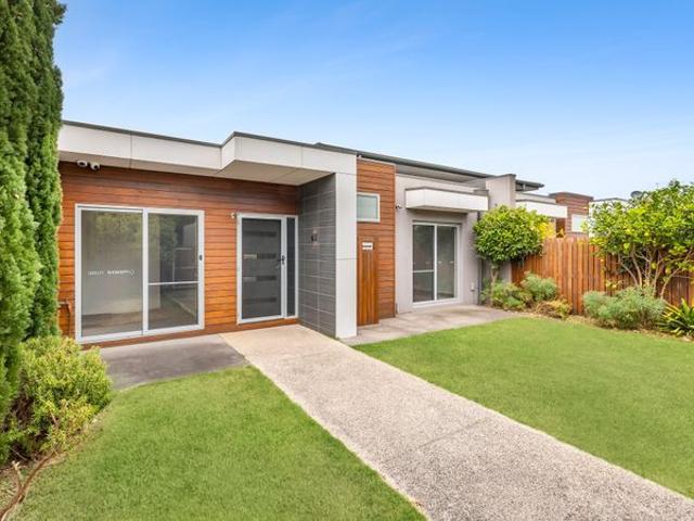 Coastal living meets golfside luxury