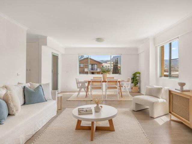 Coastal Living Minutes from the Beach