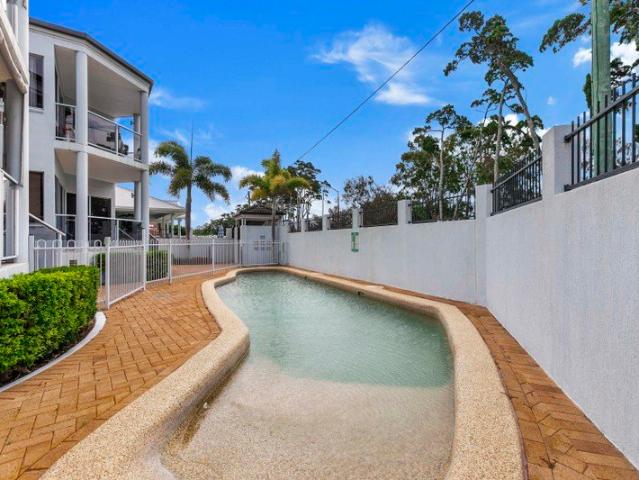 Luxury Coastal Living with Stunning Ocean Views