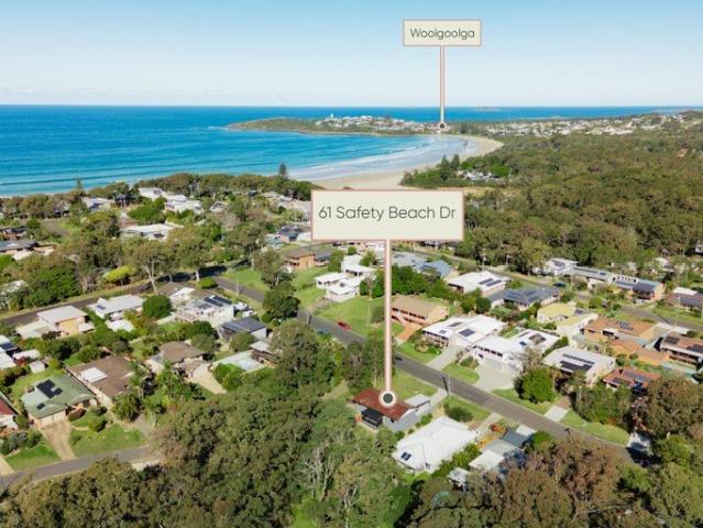 Coastal living, sorted