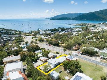 Coastal Living Starts Here Modern 1 Bedroom Unit