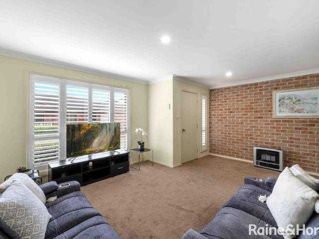 Coastal, Low Maintenance Living!