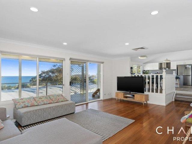 Coastal Retreat 3 Bedrooms 2 Bath