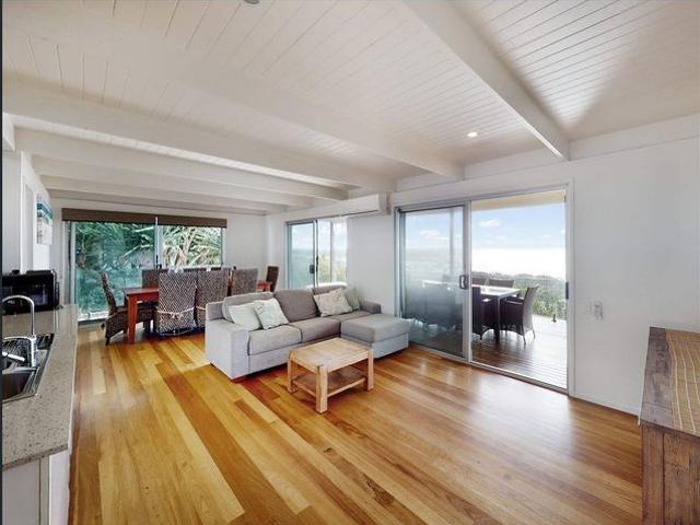 Coastal Retreat Overlooking Peregian Beach