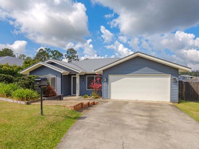 Coastal Style, Hilltop Outlook, Family at the Heart