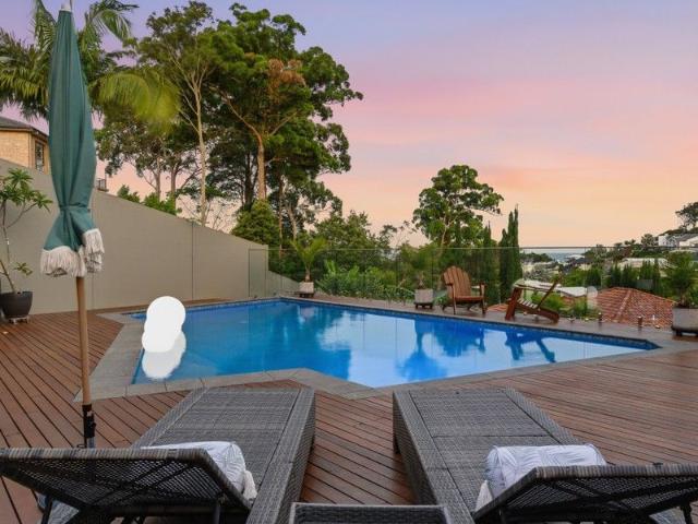 Coastal Sanctuary With Resort Style Living In Sought After Korora