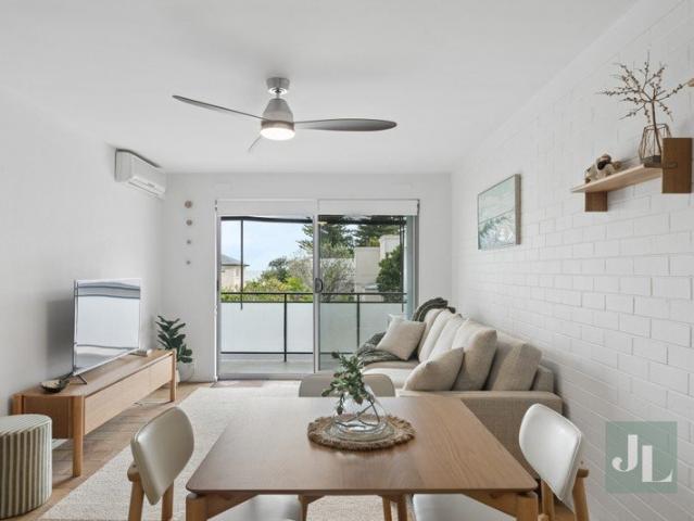 Coastal Sophistication Metres from the Surf | The Ultimate Cottesloe Pad