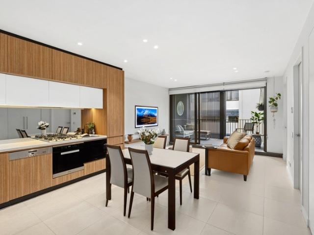 Coastal Sophistication in the Heart of Manly