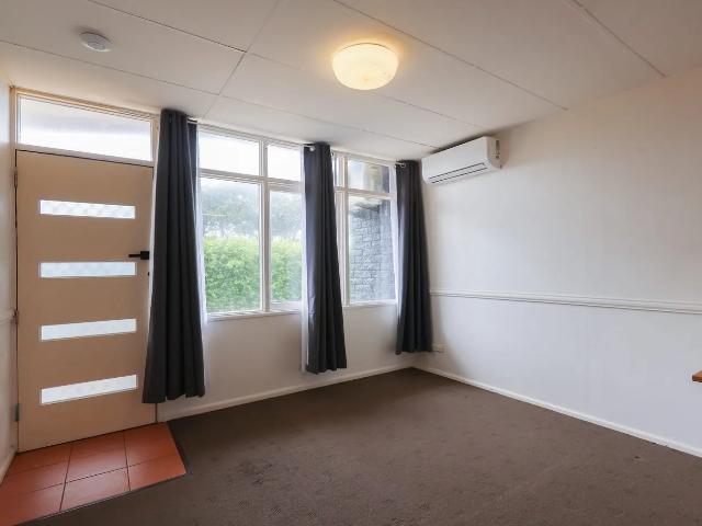 COASTAL TWO BEDROOM UNIT