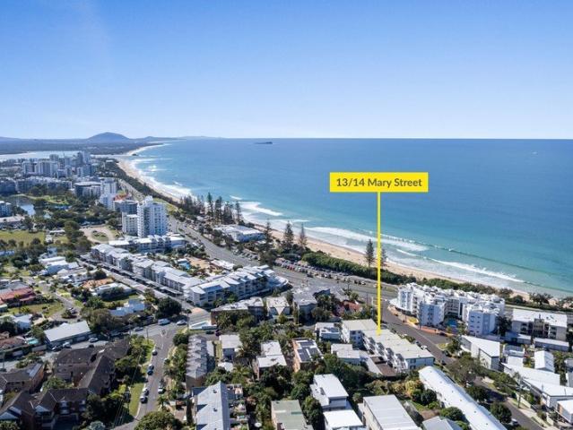 Coastal Two Bedroom Unit in Alexandra Headland