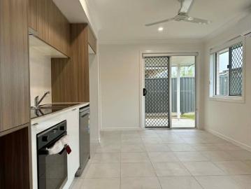 Coastal 1 Bedroom Unit in Convenient Pialba Location