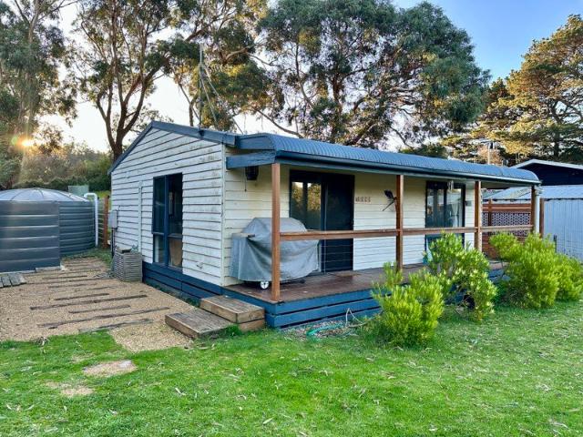 Coastal 2 Bed Home in Venus Bay