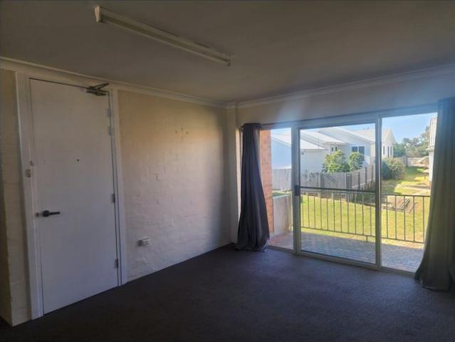 Coastal 2 Bedroom Apartment