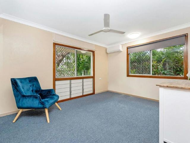 Coastal 2 Bedroom Home!