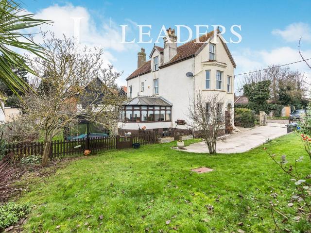 Coastguard Lane, Kessingland, Lowestoft NR33, 7 bed detached house to rent, £2,000 pcm | PrimeLocation