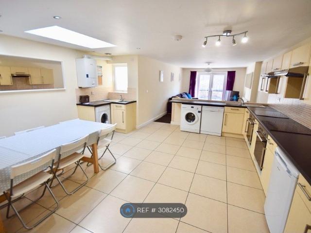 Coburn Street, Cardiff CF24, 9 bed terraced house to rent, £4,320 pcm | PrimeLocation