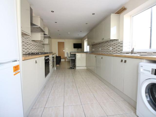 Coburn Street, Cathays CF24, 8 bed terraced house to rent, £4,360 pcm | PrimeLocation