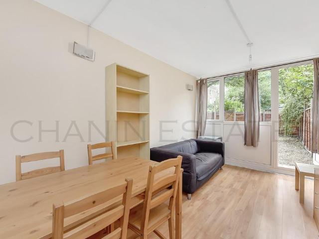 Cobbett Street, Stockwell Park, London, SW8 1AG, United Kingdom | 4 bed apartment for rent #122785084 | Rentberry
