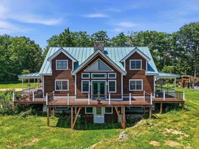Cobble Hill Rd, Swanzey, Home For Sale