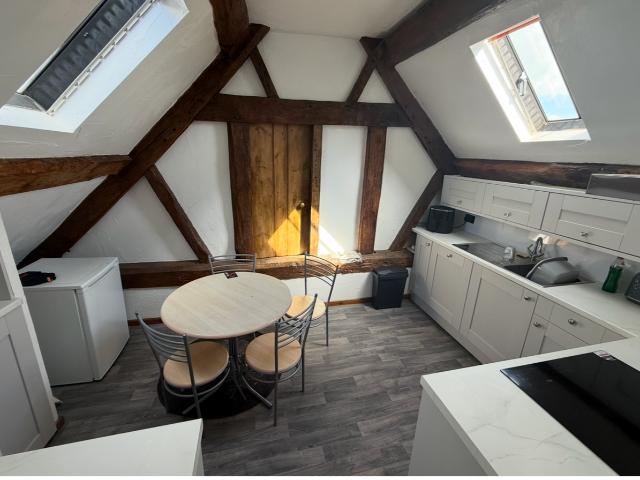 Cobbs Lane, Hough CW2, 1 bed flat to rent, £700 pcm | PrimeLocation