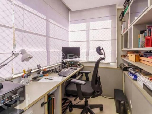 Cobertura, 3 dormitórios, 212.74 m², em Petrópolis