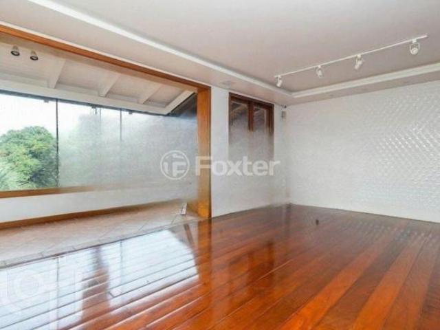Cobertura, 3 dormitórios, 240 m², em Cristal