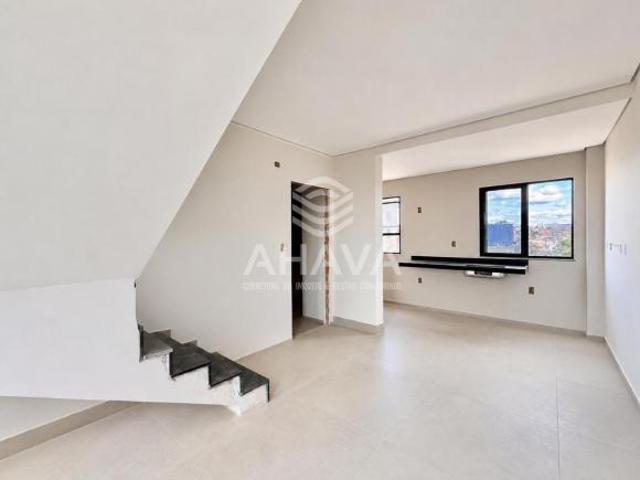 Cobertura 3 Quartos sendo 2 Suítes à Venda, 120m², 2 Vagas, Bairro Indaiá, próximo a Rua Izabel Buen