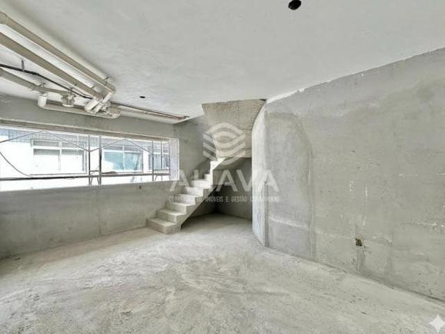 Cobertura 3 Quartos 2 Suítes | 160 m² | Santa Rosa | 3 Vagas de Garagem