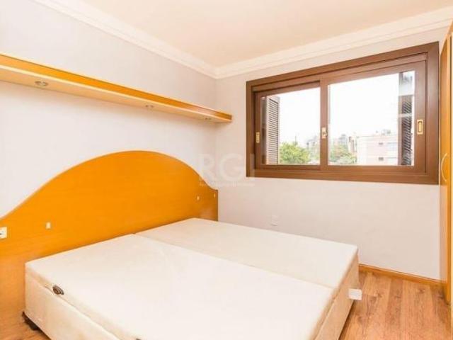 Cobertura 138m² 2 dormitórios, 1 suíte, terraço, churrasqueira e 1 vaga de garagem no bairro Santa
