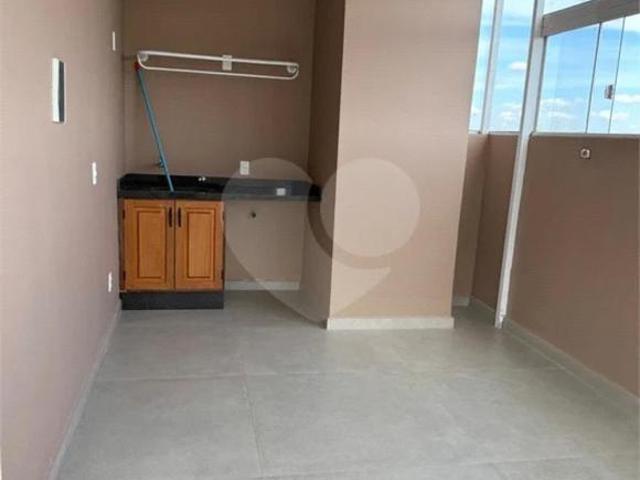 COBERTURA 138m² PRIVATIVOS – 3 DORMITÓRIOS – CHURRASQUEIRA PRIVATIVA – GUAÍRA