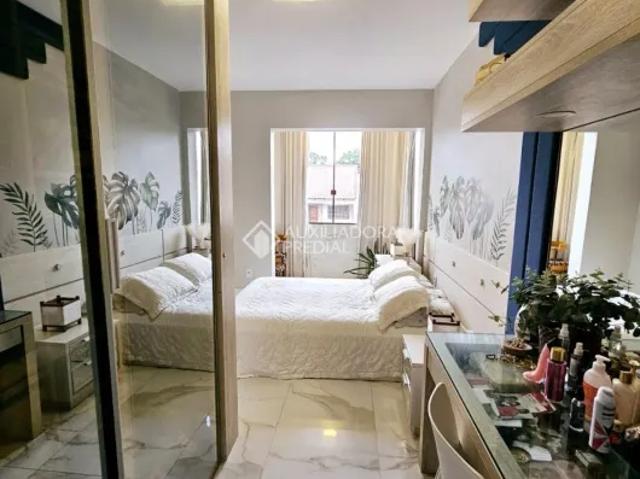 Cobertura Impecável 119m² com Terraço Privativo e Vista Panorâmica