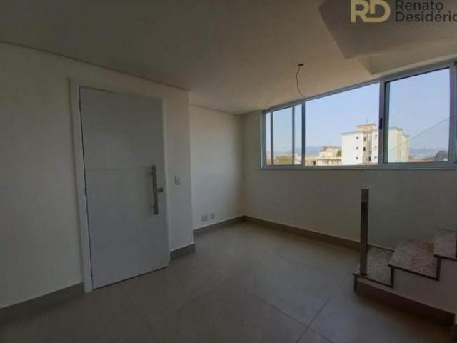 Cobertura 2 quartos e 2 vagas Sagrada Família
