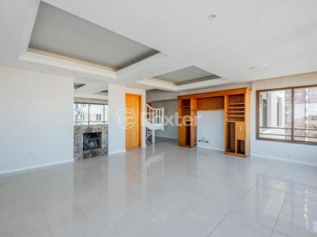 Cobertura, 4 dormitórios, 242 m², em Rio Branco