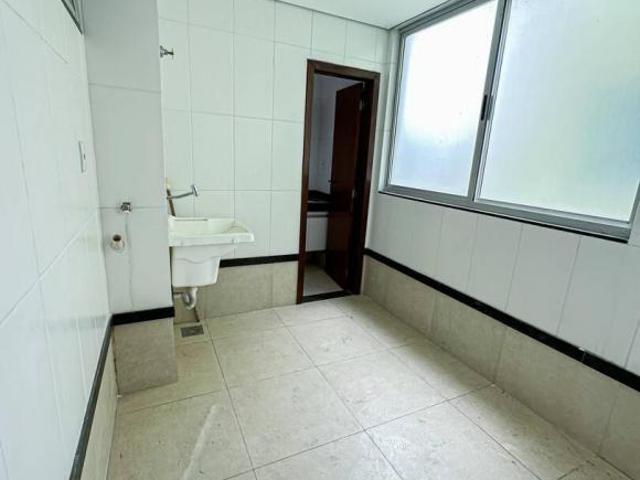 Cobertura 4 Quartos, Sendo 2 Suítes Belvedere COD 1100