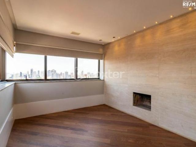 Cobertura, 5 dormitórios, 508 m², em Aclimação