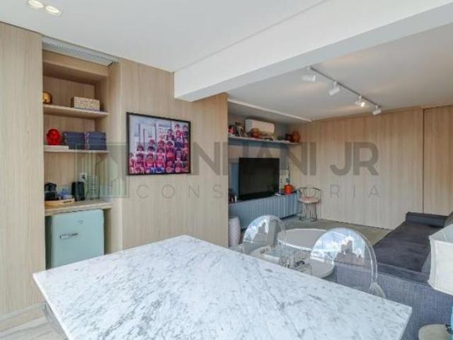 Cobertura com jacuzzi, 2 quartos, 2 suítes, 3 salas, 4 banheiros, 2 vagas de garagem e 165m² no Jard