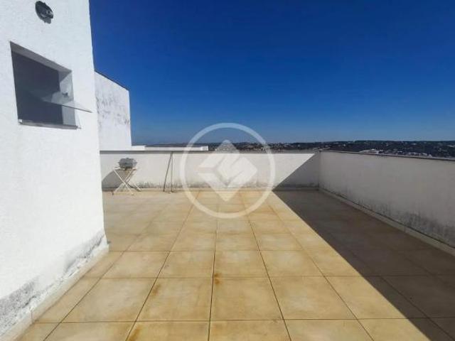 Cobertura com Varanda e Vista Panorâmica no Lagoa Mansões – Conforto a 4 Minutos da Orla