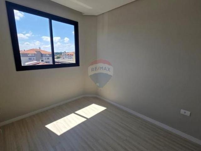 Cobertura com 102m², 3 Quartos, 1 Suíte e Terraço Amplo no Cidade Jardim. S.J.P