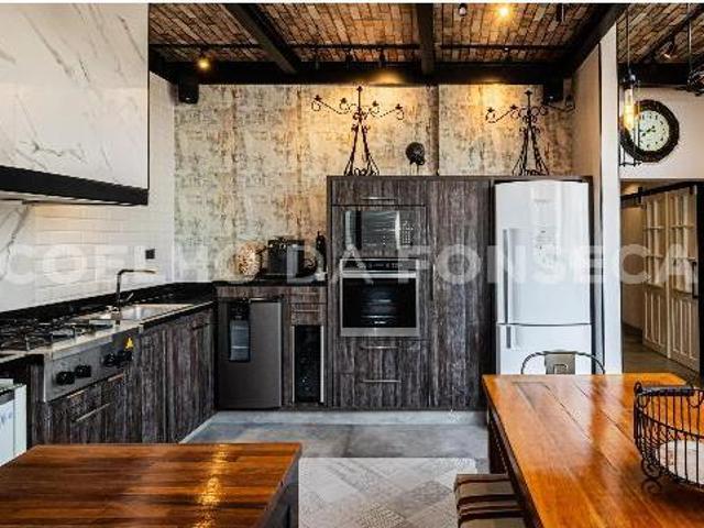 Cobertura com 242 m² com 2 Dormitórios com 2 Suítes com 3 Vagas R$ 3.079.000