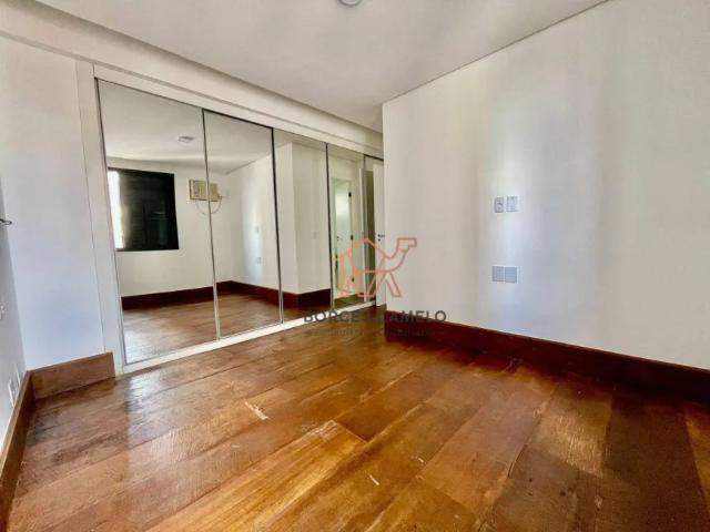 Cobertura com 2 quartos para alugar, 157 m² por R$ 12.138/mês Belvedere Belo Horizonte/MG