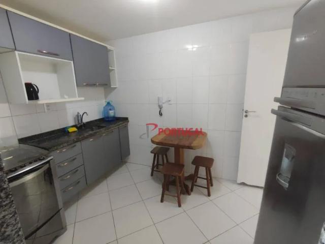 Cobertura com 3 dormitórios à venda, 160 m² por R$ 800.000,00 São Marcos Macaé/RJ