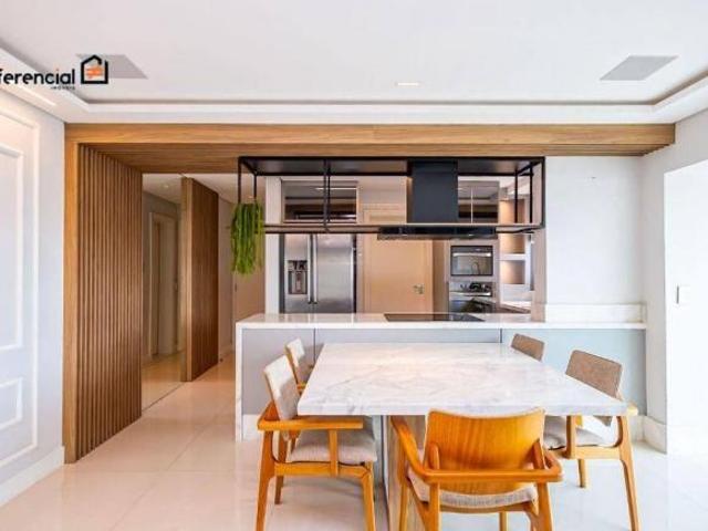 Cobertura com 3 dormitórios à venda, 220 m² por R$ 3.490.000,00 Vila Izabel Curitiba/PR