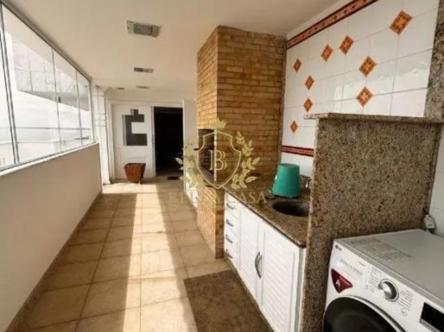 Cobertura com 3 suítes para locação por R$ 13.920,64/mês Centro Araruama/RJ