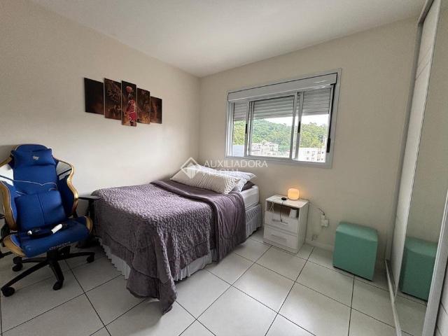 Cobertura com 3 quartos e 116m² para alugar em Trindade, Florianópolis
