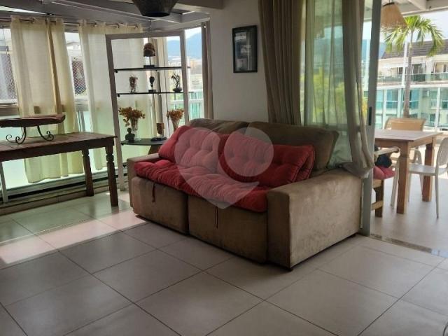 Cobertura com 3 quartos para alugar, 203 m² na Barra da Tijuca