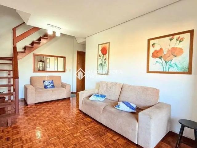 Cobertura com 3 quartos para alugar na Rua Afonso Arinos, 291, Camaquã, Porto Alegre, 156 m2 por R$ 4.600