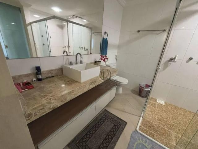 Cobertura com 4 dormitórios para alugar, 220 m² por R$ 8.000,01/mês Braga Cabo Frio/RJ